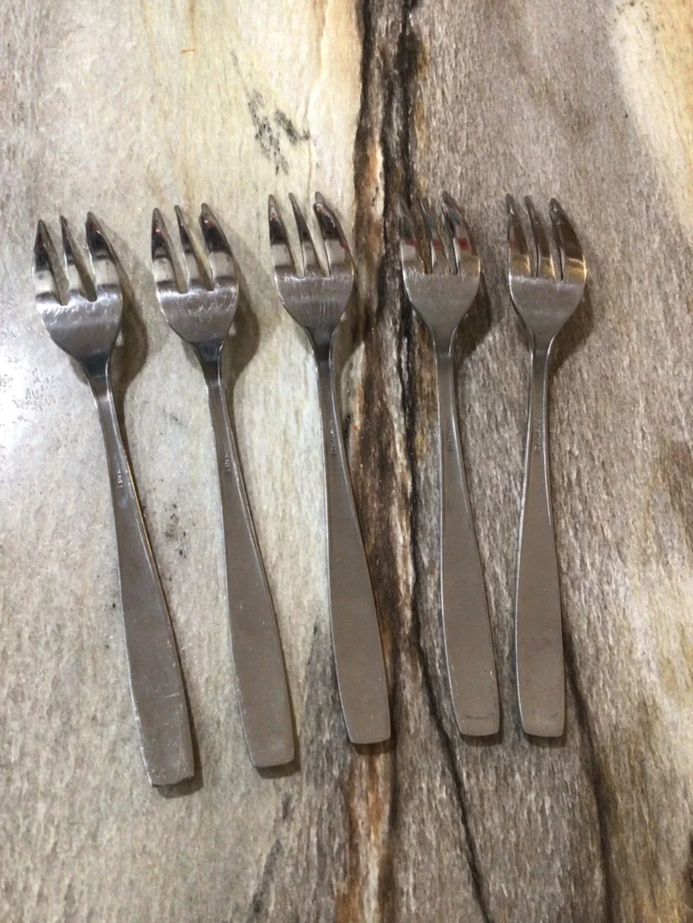 Vintage Rostfrei Germany Dessert Cocktail Forks Set of 5 Ornate Rose 5.75”.
